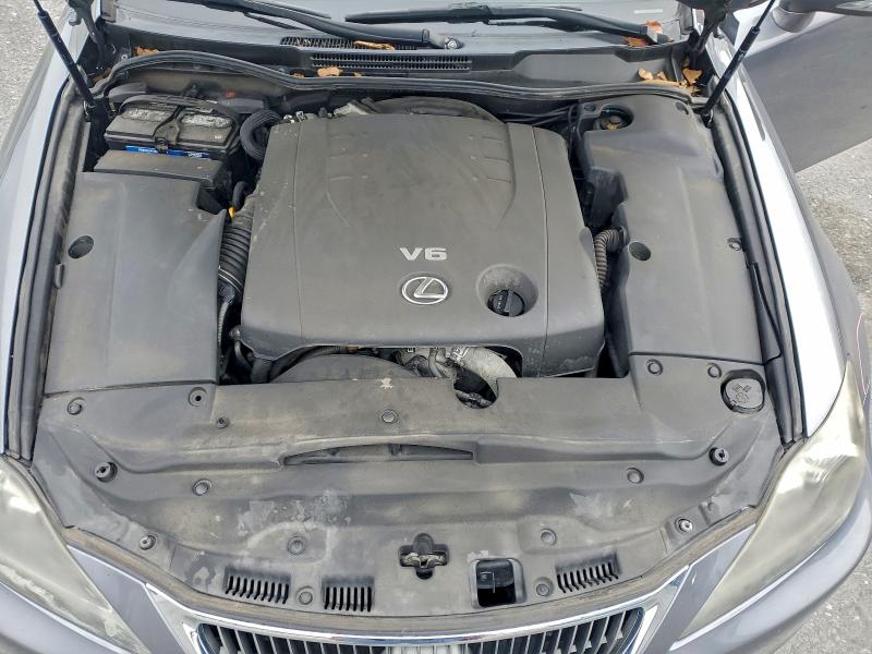 Photo 11 from auction – 2012 LEXUS IS 250 with VIN JTHCF5C20C5058752