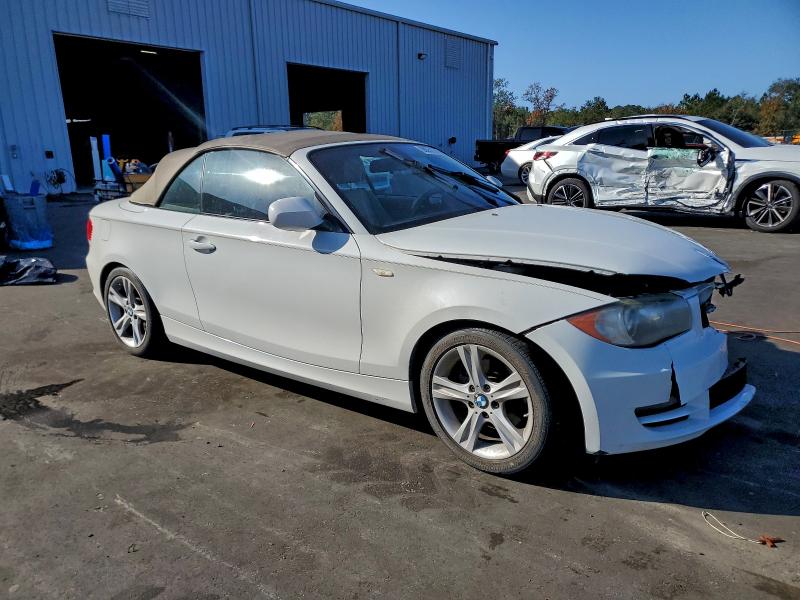 Photo 4 from auction – 2010 BMW 128 I with VIN WBAUL7C52AVJ77949
