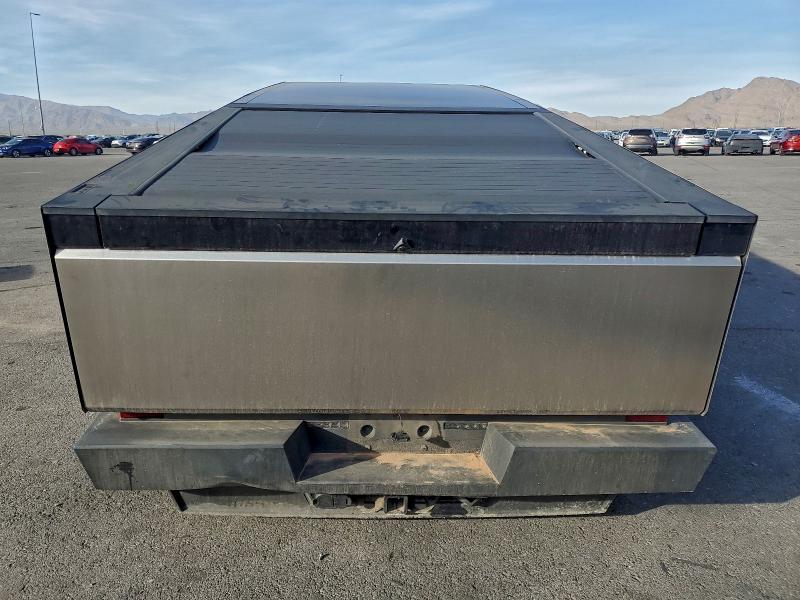 Photo 6 from auction – 2024 TESLA CYBERTRUCK with VIN 7G2CEHED4RA050966