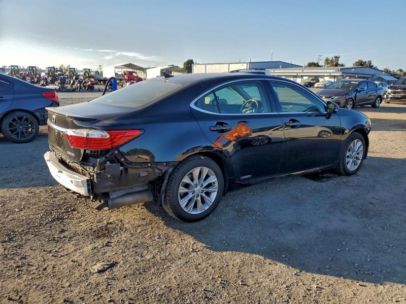 Photo 3 from auction – 2014 LEXUS ES 300H with VIN JTHBW1GG6E2074517