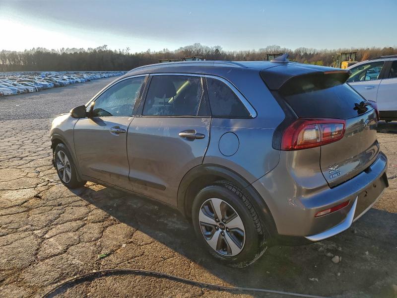 Photo 2 from auction – 2017 KIA NIRO EX with VIN KNDCC3LC8H5072431