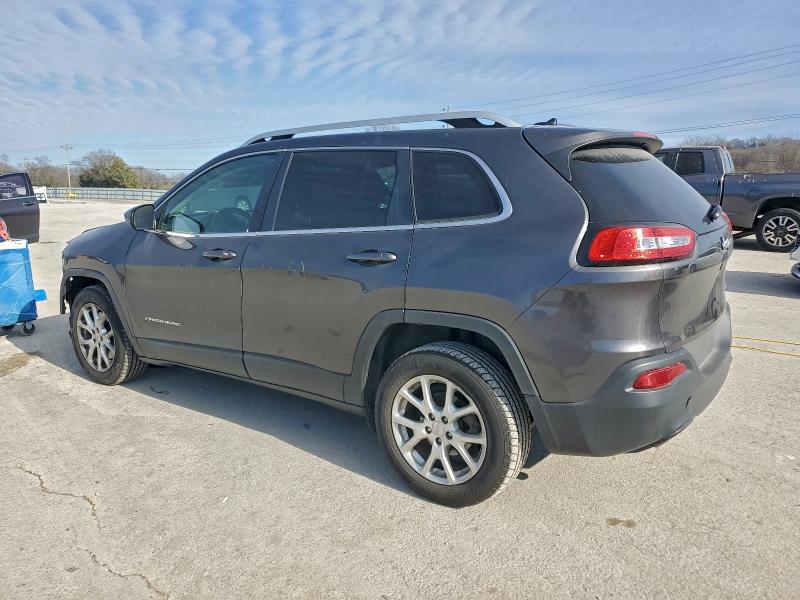 Photo 2 from auction – 2015 JEEP CHEROKEE L with VIN 1C4PJLCB0FW682992