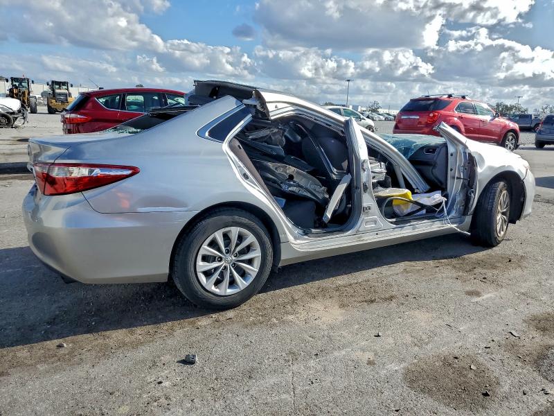 Photo 3 from auction – 2016 TOYOTA CAMRY LE with VIN 4T1BF1FK4GU117620