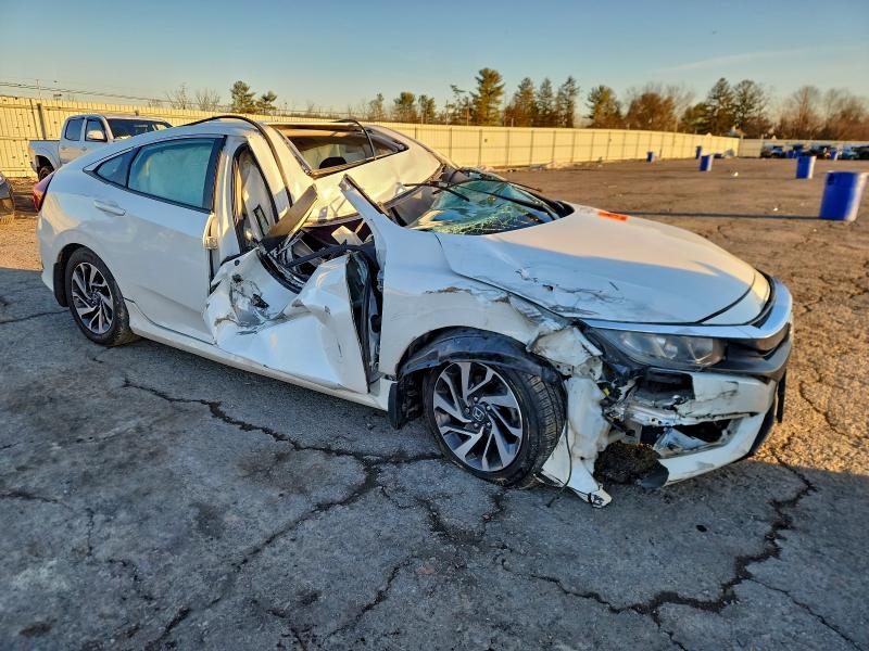 Photo 4 from auction – 2017 HONDA CIVIC EX with VIN 2HGFC2F71HH545523