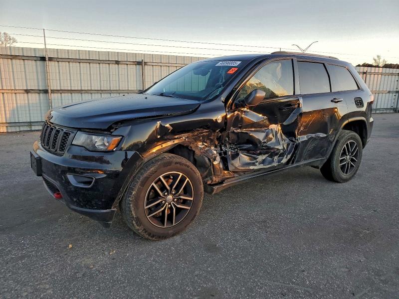JEEP GRAND CHER 2017 with VIN 1C4RJFLG2HC631603 - Photo from auction