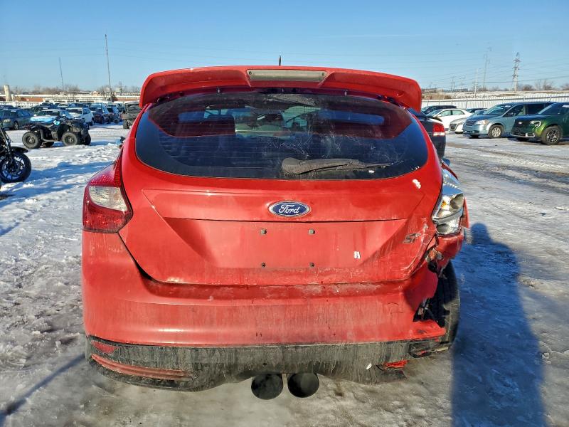 Photo 6 from auction – 2014 FORD FOCUS ST with VIN 1FADP3L95EL340880
