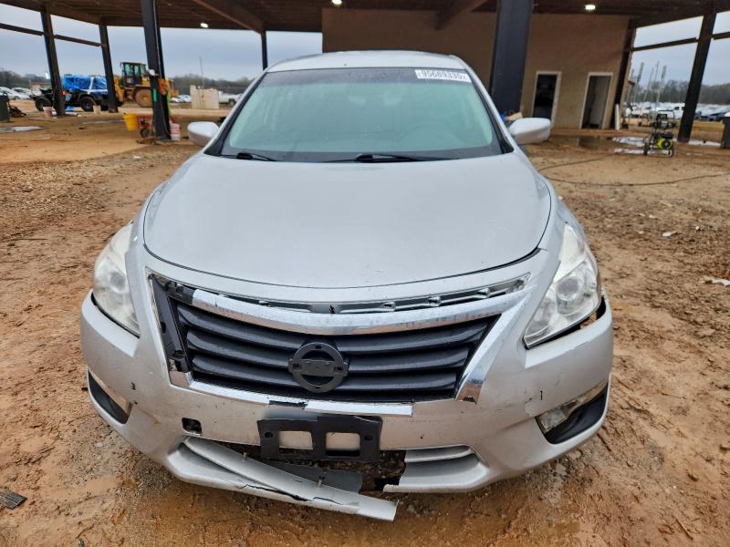 Photo 5 from auction – 2015 NISSAN ALTIMA 2.5 with VIN 1N4AL3AP3FC279577