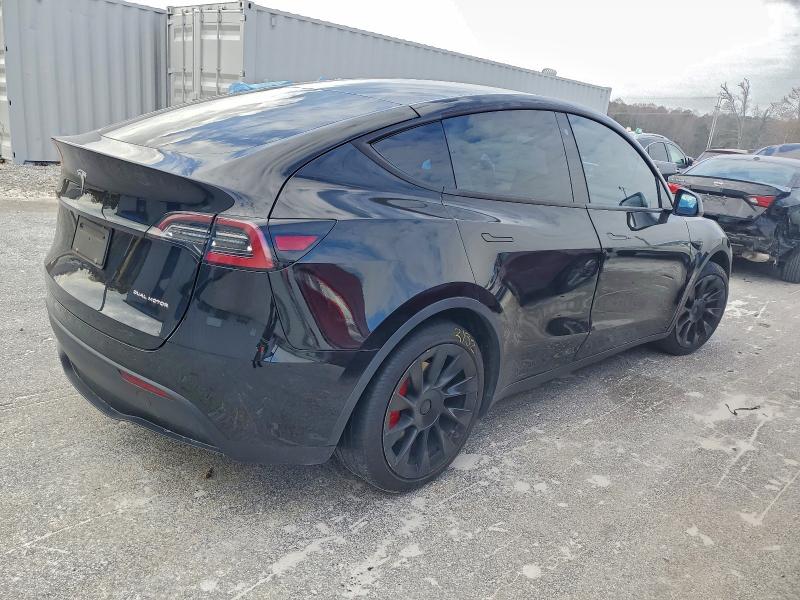 Photo 3 from auction – 2020 TESLA MODEL Y with VIN 5YJYGDEE8LF029231
