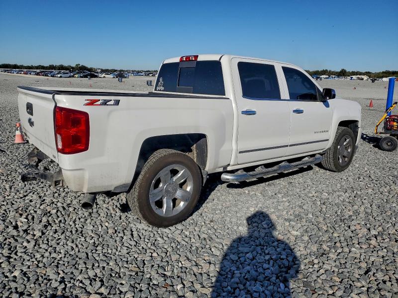 Foto 3 de la subasta – 2018 CHEVROLET SILVERADO con VIN 3GCUKSECXJG354423