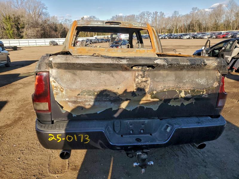 Photo 6 from auction – 2017 RAM 1500 with VIN 3C6RR7KT8HG560229