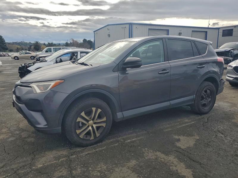 TOYOTA RAV4 LE 2018 with VIN 2T3BFREV4JW774555 - Photo from auction