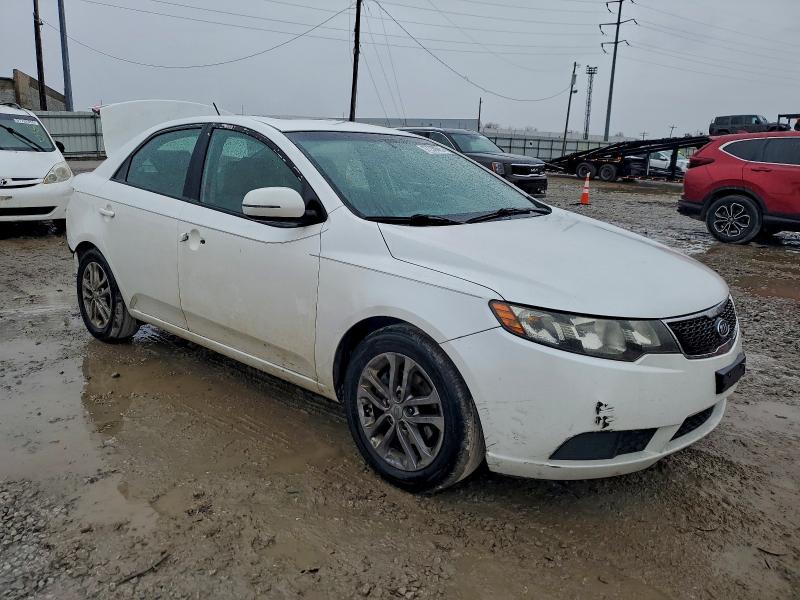 Photo 4 from auction – 2012 KIA FORTE with VIN KNAFU4A23C5585344