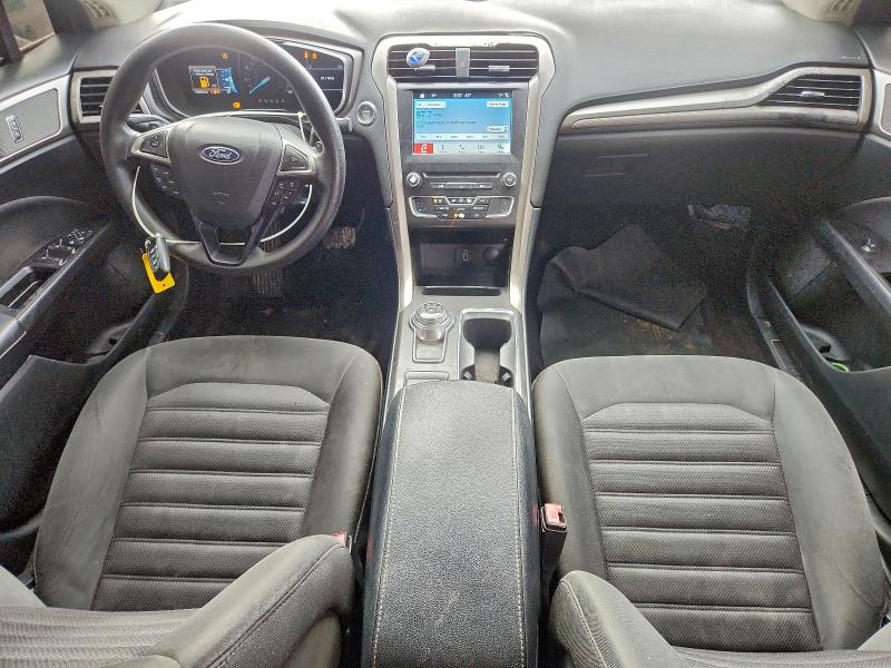 Photo 8 from auction – 2017 FORD FUSION SE with VIN 3FA6P0HD1HR245145