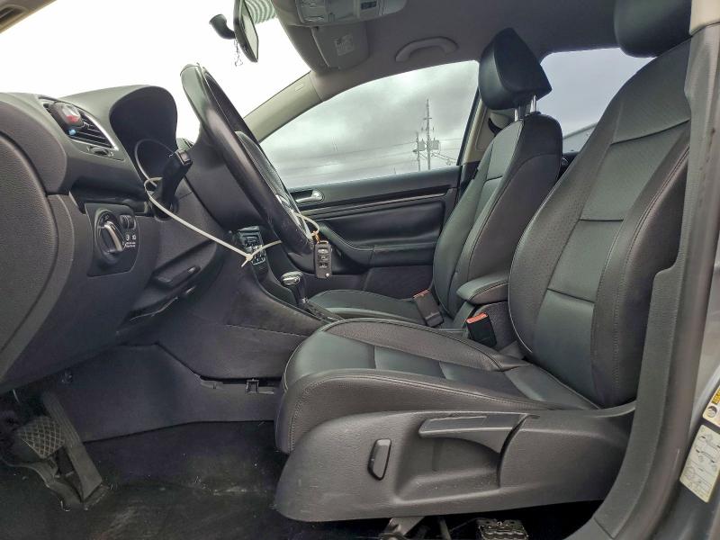 Photo 7 from auction – 2011 VOLKSWAGEN JETTA TDI with VIN 3VWPL7AJ8BM643876
