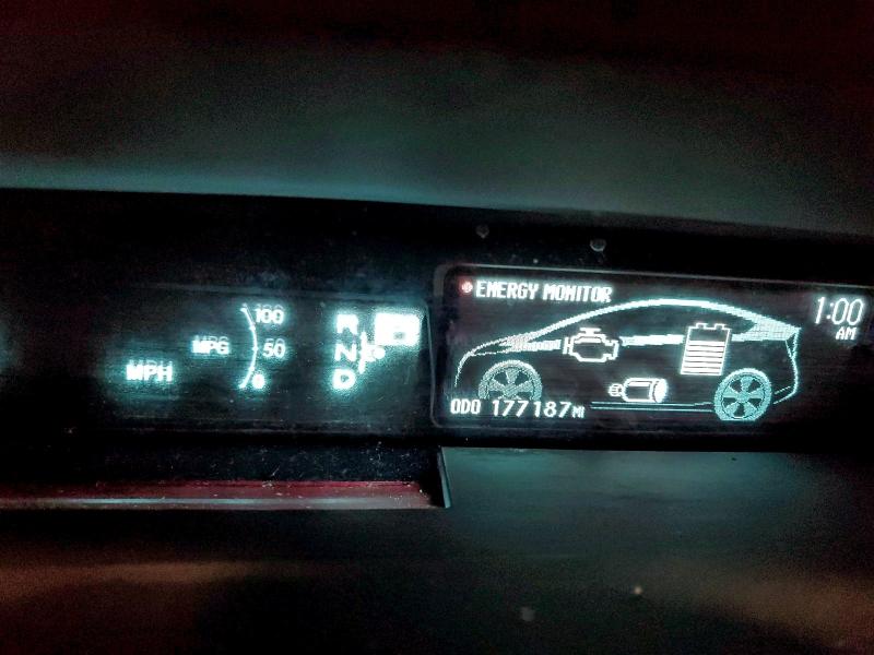 Photo 9 from auction – 2011 TOYOTA PRIUS with VIN JTDKN3DUXB5340562
