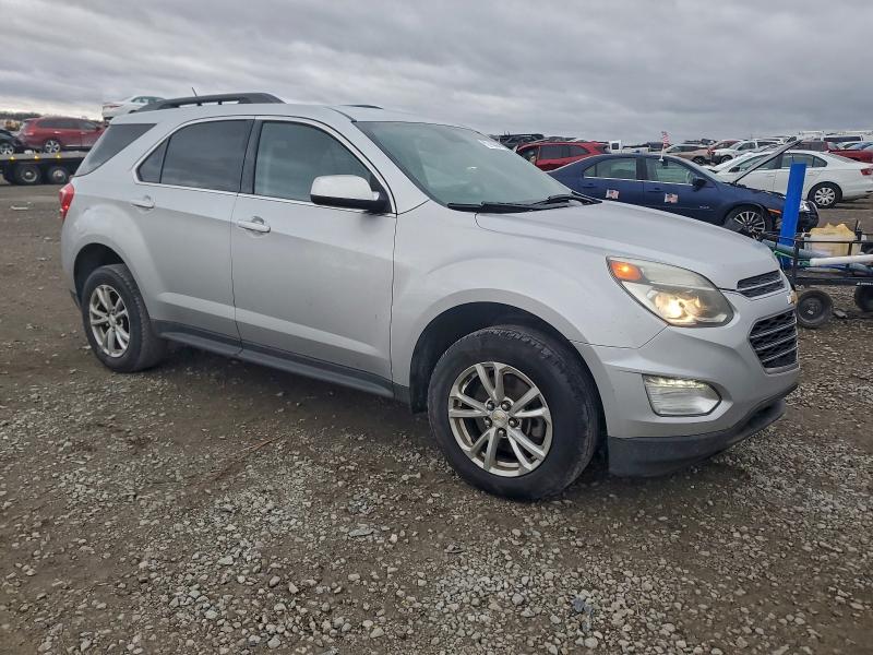 Photo 4 from auction – 2017 CHEVROLET EQUINOX with VIN 2GNALCEKXH6102892