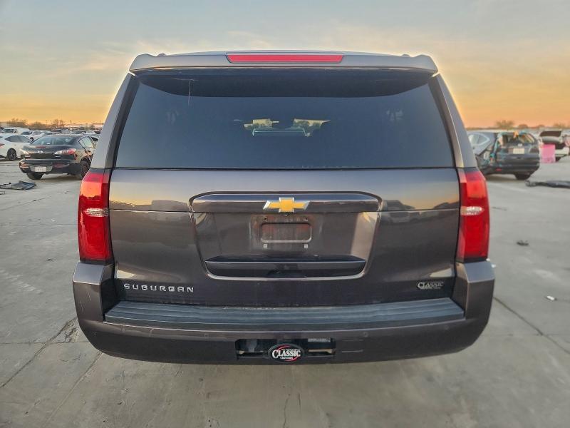 Photo 6 from auction – 2016 CHEVROLET SUBURBAN C with VIN 1GNSCHKC9GR379518