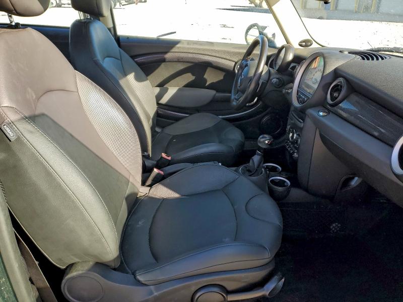 Photo 10 from auction – 2011 MINI COOPER S with VIN WMWSV3C54BTY14508