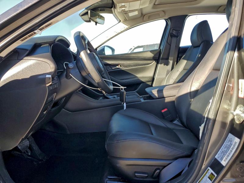 Photo 7 from auction – 2021 MAZDA 3 with VIN JM1BPACL9M1335810