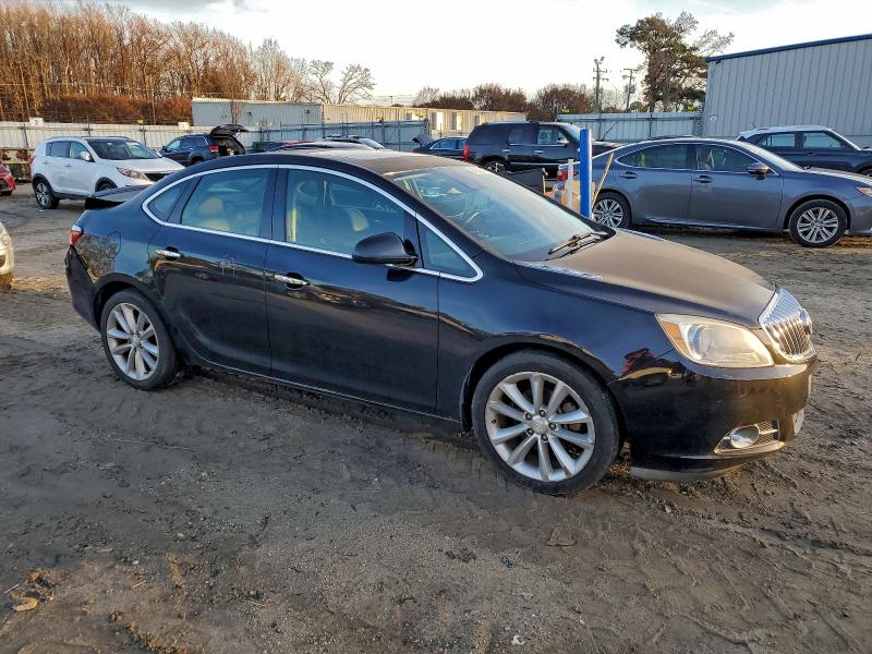 Photo 4 from auction – 2016 BUICK VERANO with VIN 1G4PS5SK1G4162139