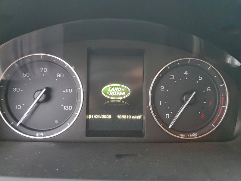 Photo 9 from auction – 2015 LAND ROVER LR2 SE with VIN SALFP2BG2FH432328