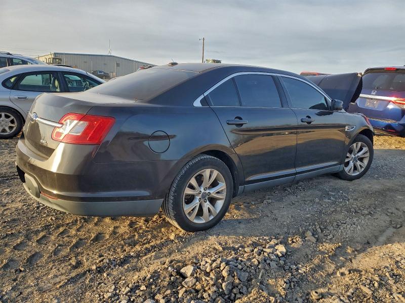 Photo 3 from auction – 2010 FORD TAURUS SEL with VIN 1FAHP2EW9AG123219