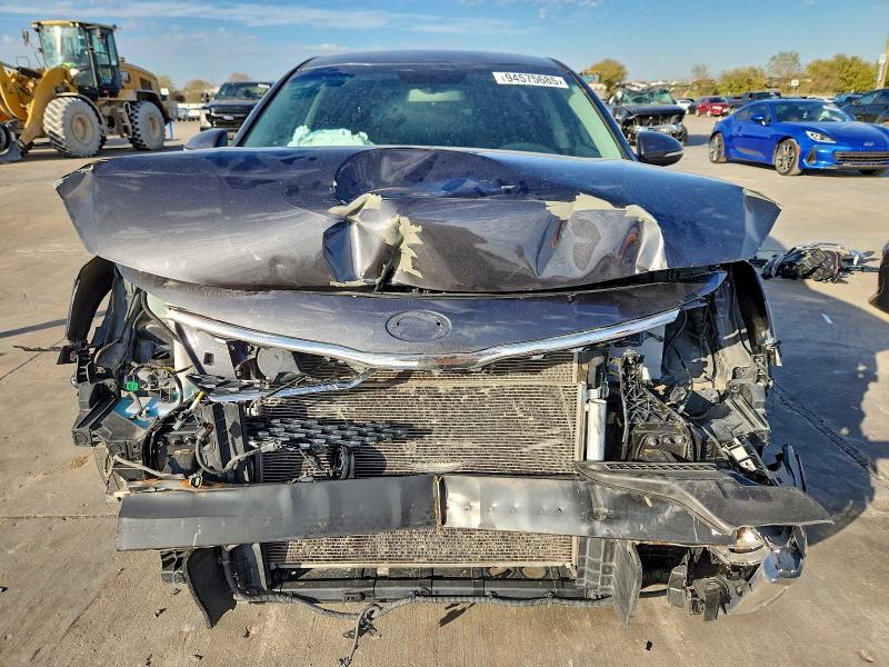 Photo 5 from auction – 2018 KIA OPTIMA S with VIN 5XXGT4L36JG239622