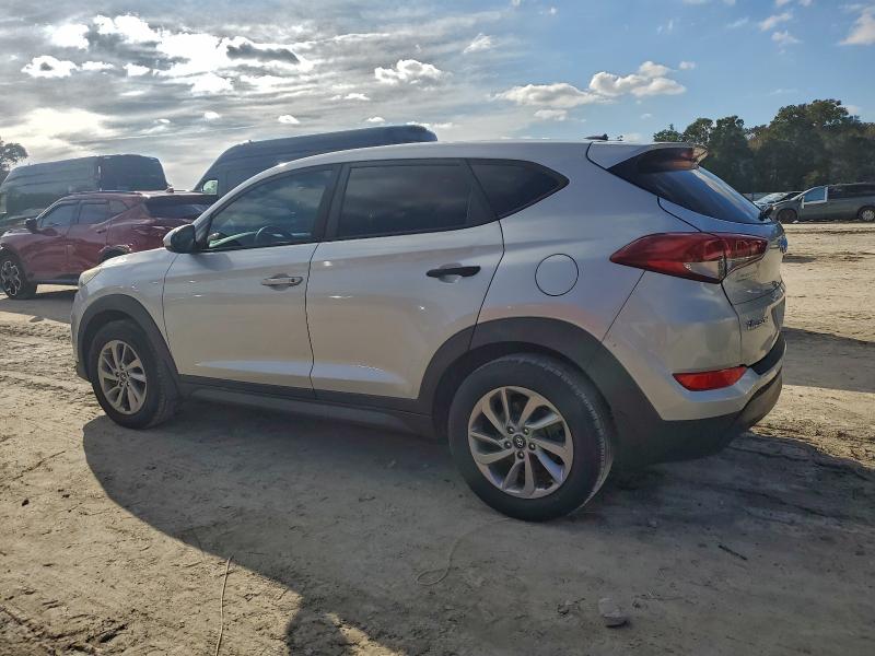 Photo 2 from auction – 2016 HYUNDAI TUCSON with VIN KM8J23A49GU143867