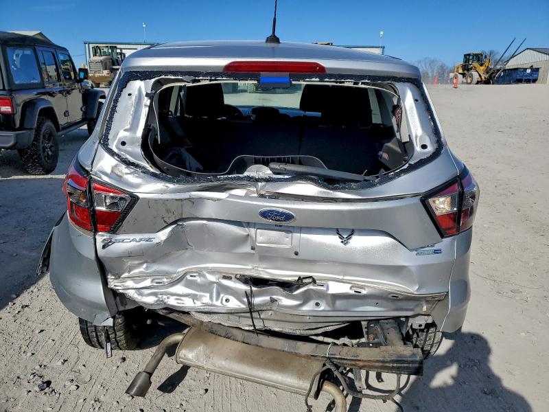 Photo 6 from auction – 2017 FORD ESCAPE SE with VIN 1FMCU9G96HUC04439