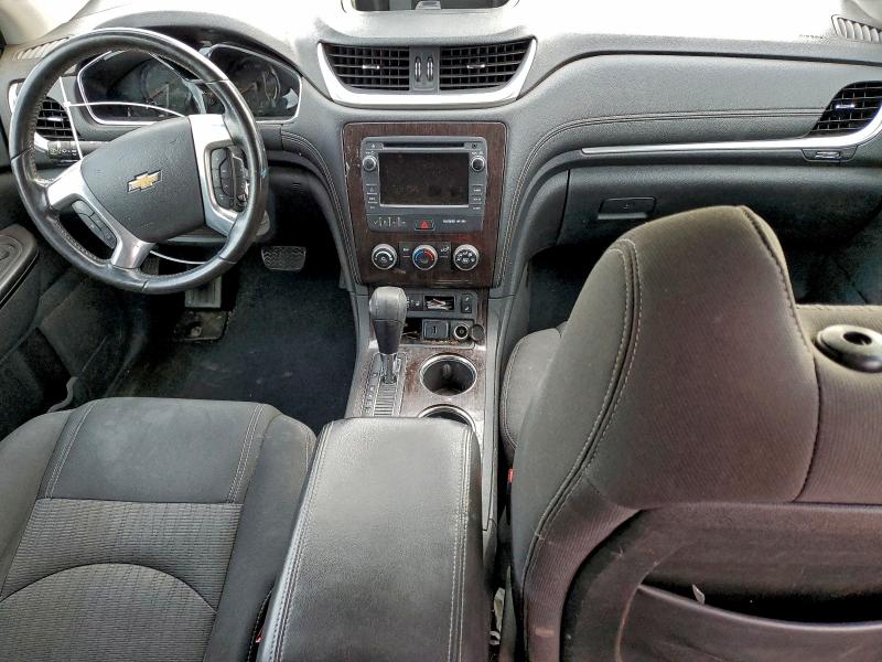 Photo 8 from auction – 2016 CHEVROLET TRAVERSE L with VIN 1GNKRGKD3GJ332825