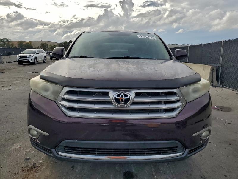Photo 5 from auction – 2012 TOYOTA HIGHLANDER with VIN 5TDZK3EH9CS070213