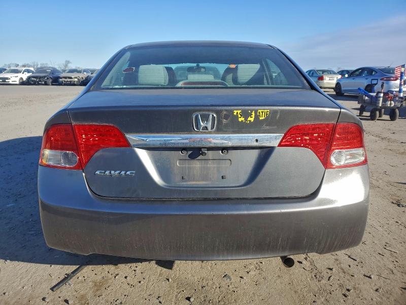 Photo 6 from auction – 2010 HONDA CIVIC LX with VIN 2HGFA1F52AH586408