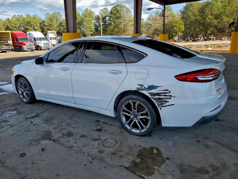 Photo 2 from auction – 2019 FORD FUSION with VIN 3FA6P0CD8KR150015