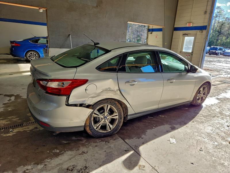 Photo 3 from auction – 2013 FORD FOCUS SE with VIN 1FADP3F2XDL317978