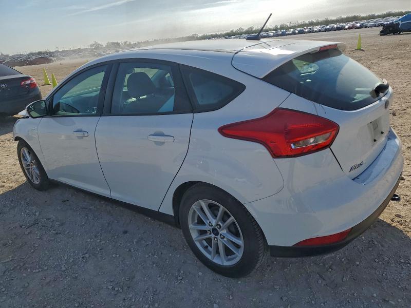 Photo 2 from auction – 2016 FORD FOCUS with VIN 1FADP3K2XGL239339
