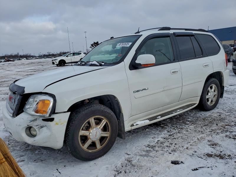 GMC ENVOY DENA 2005 with VIN 1GKET63M852369798 - Photo from auction