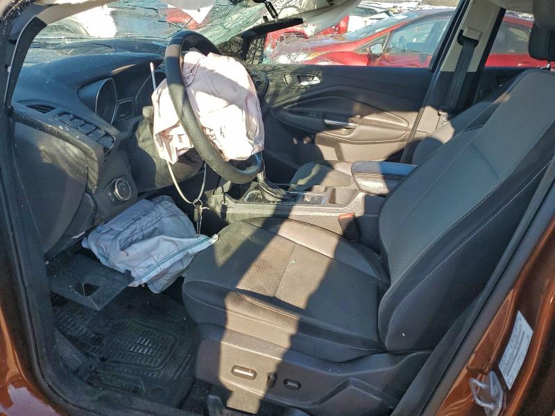 Photo 7 from auction – 2017 FORD ESCAPE SE with VIN 1FMCU0GD3HUE90962