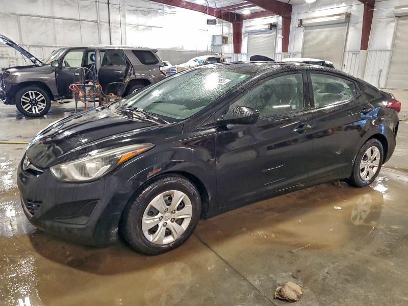 HYUNDAI ELANTRA 2016 with VIN 5NPDH4AE4GH681370 - Photo from auction