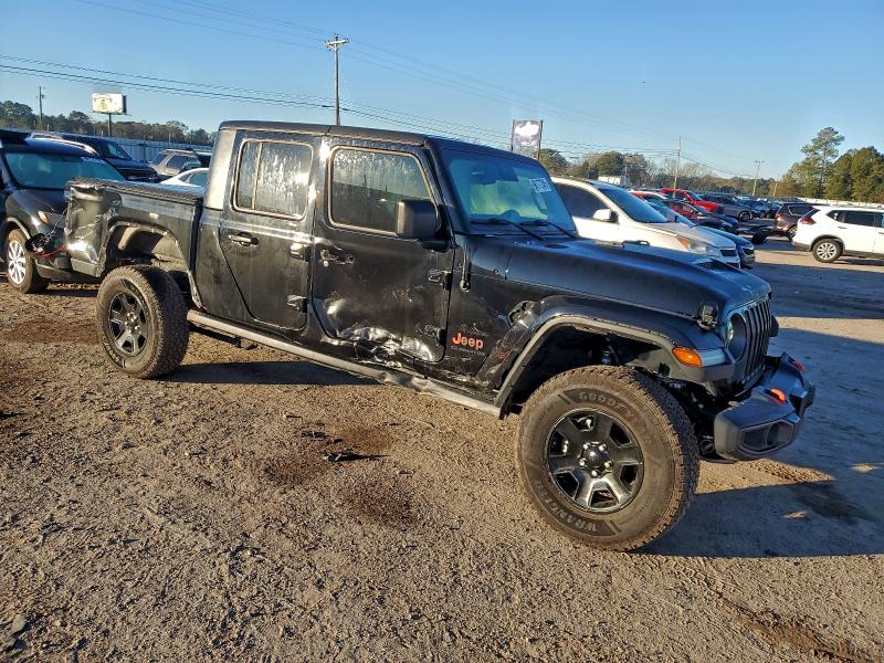 Photo 4 from auction – 2021 JEEP GLADIATOR with VIN 1C6JJTEG4ML522327