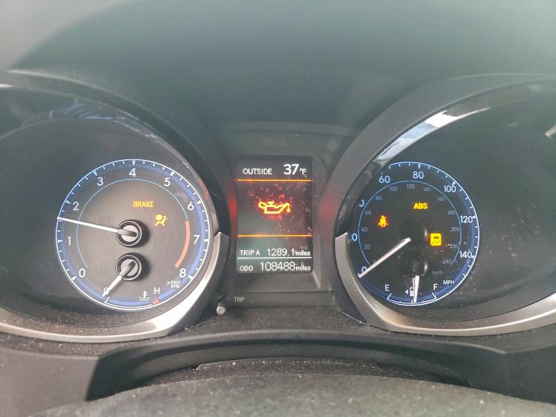 Photo 9 from auction – 2014 TOYOTA COROLLA with VIN 2T1BURHE5EC040783