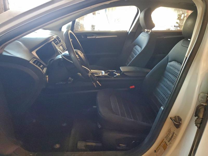 Photo 7 from auction – 2016 FORD FUSION SE with VIN 3FA6P0H76GR256909