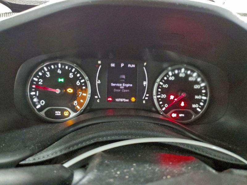 Photo 9 from auction – 2015 JEEP RENEGADE L with VIN ZACCJBBTXFPB98084