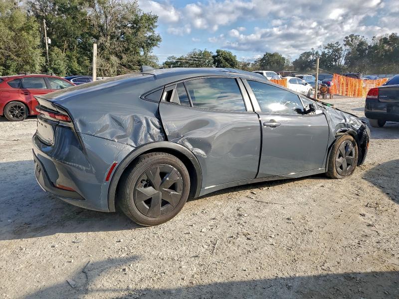 Photo 3 from auction – 2025 TOYOTA PRIUS LE with VIN JTDACAAU3S3062769