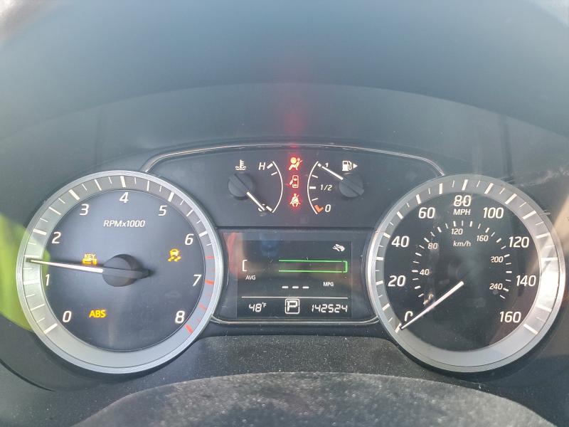 Photo 9 from auction – 2015 NISSAN SENTRA S with VIN 3N1AB7AP1FY372841