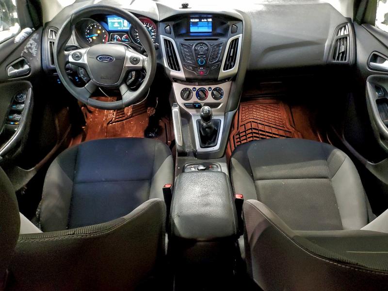 Photo 8 from auction – 2013 FORD FOCUS SE with VIN 1FADP3K20DL357668