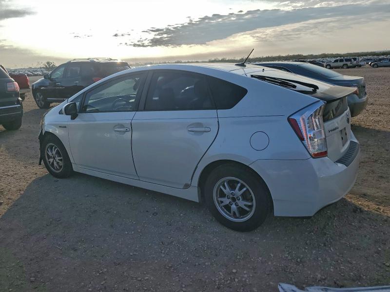 Foto 2 de la subasta – 2011 TOYOTA PRIUS con VIN JTDKN3DU5B5372268