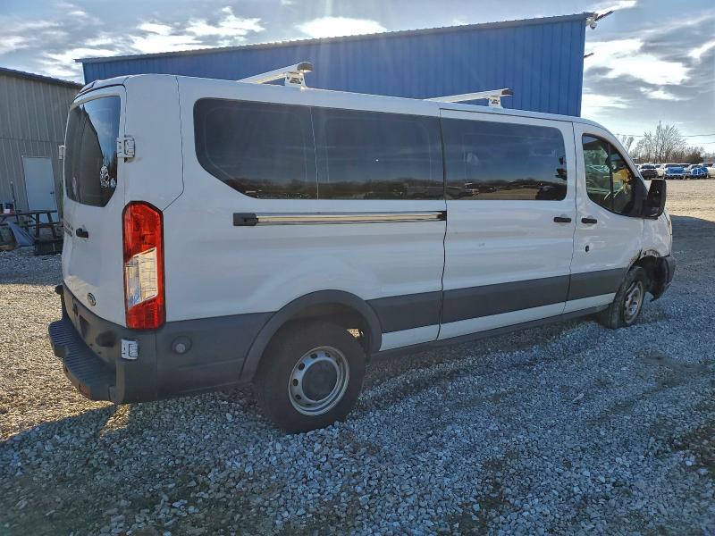 Photo 3 from auction – 2016 FORD TRANSIT T- with VIN 1FBZX2YM1GKA45263