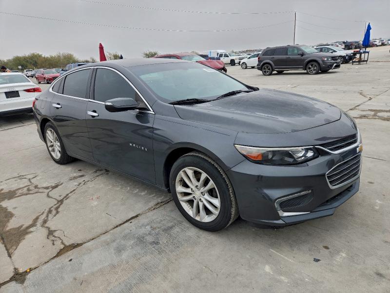 Photo 4 from auction – 2016 CHEVROLET MALIBU LT with VIN 1G1ZE5ST4GF212901