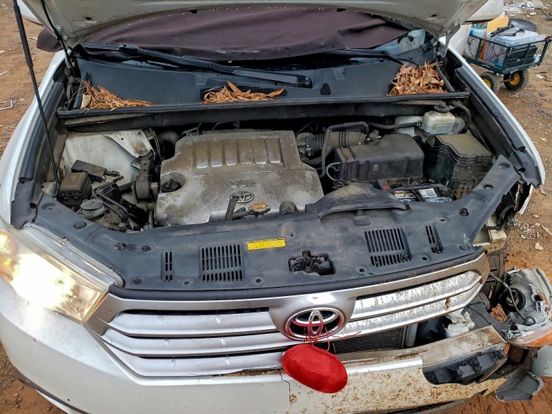 Photo 12 from auction – 2013 TOYOTA HIGHLANDER with VIN 5TDDK3EH9DS188676