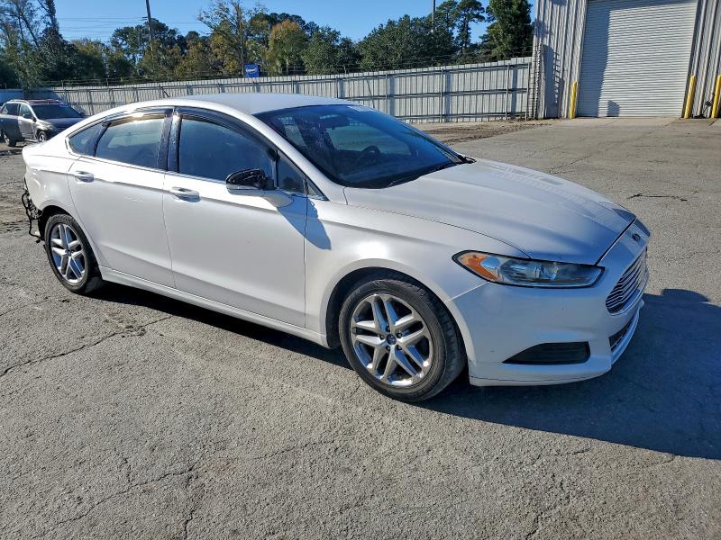 Photo 4 from auction – 2013 FORD FUSION with VIN 3FA6P0H75DR167554